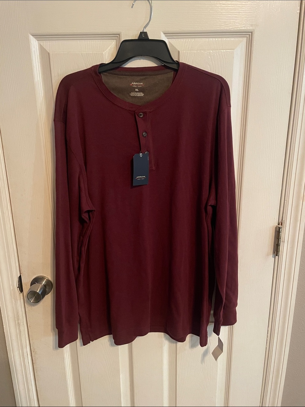 Arrow Men's Maroon Long-Sleeve Henley
